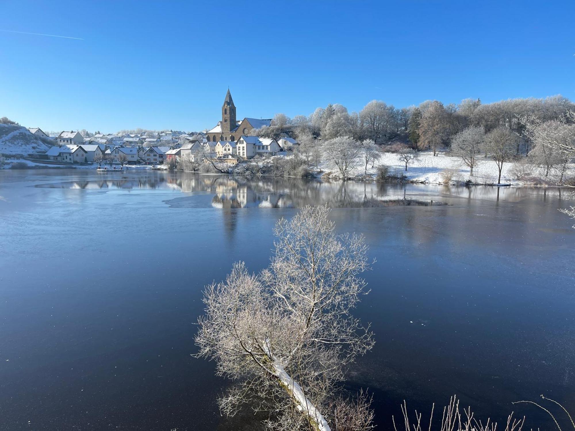 Ferienwohnungen Eifelstuben Mit Charme - Am See, Nahe Burg Ulmen Екстериор снимка
